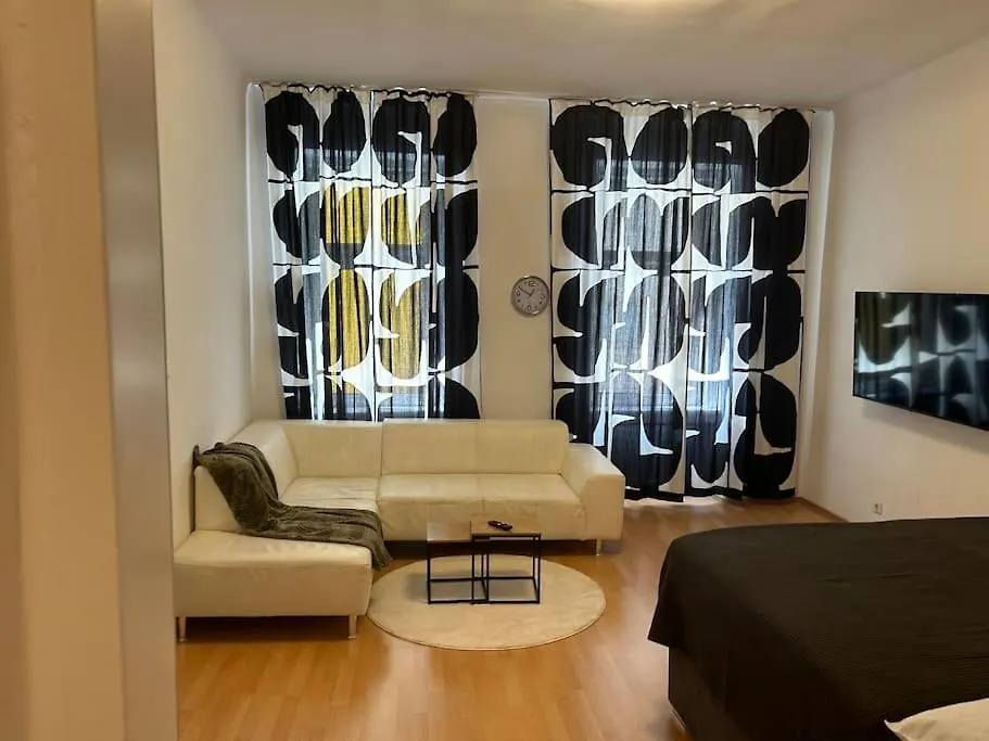 Apartment Saturn Vienna